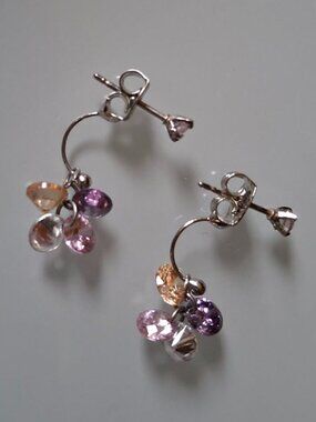 Cute earrings